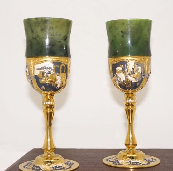 Фужеры винные "Нефритовые"